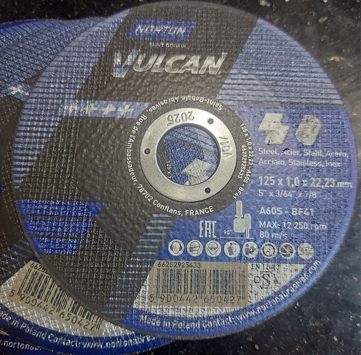 Tarcze do cięcia metalu VULCAN 20 sztuk.