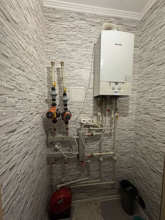 Аренда . 2х квартира. Андреевская. Ресторан Чача.