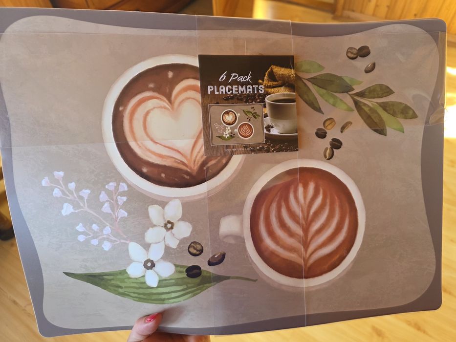 Podkładki na stół 6 sztuk nowe
