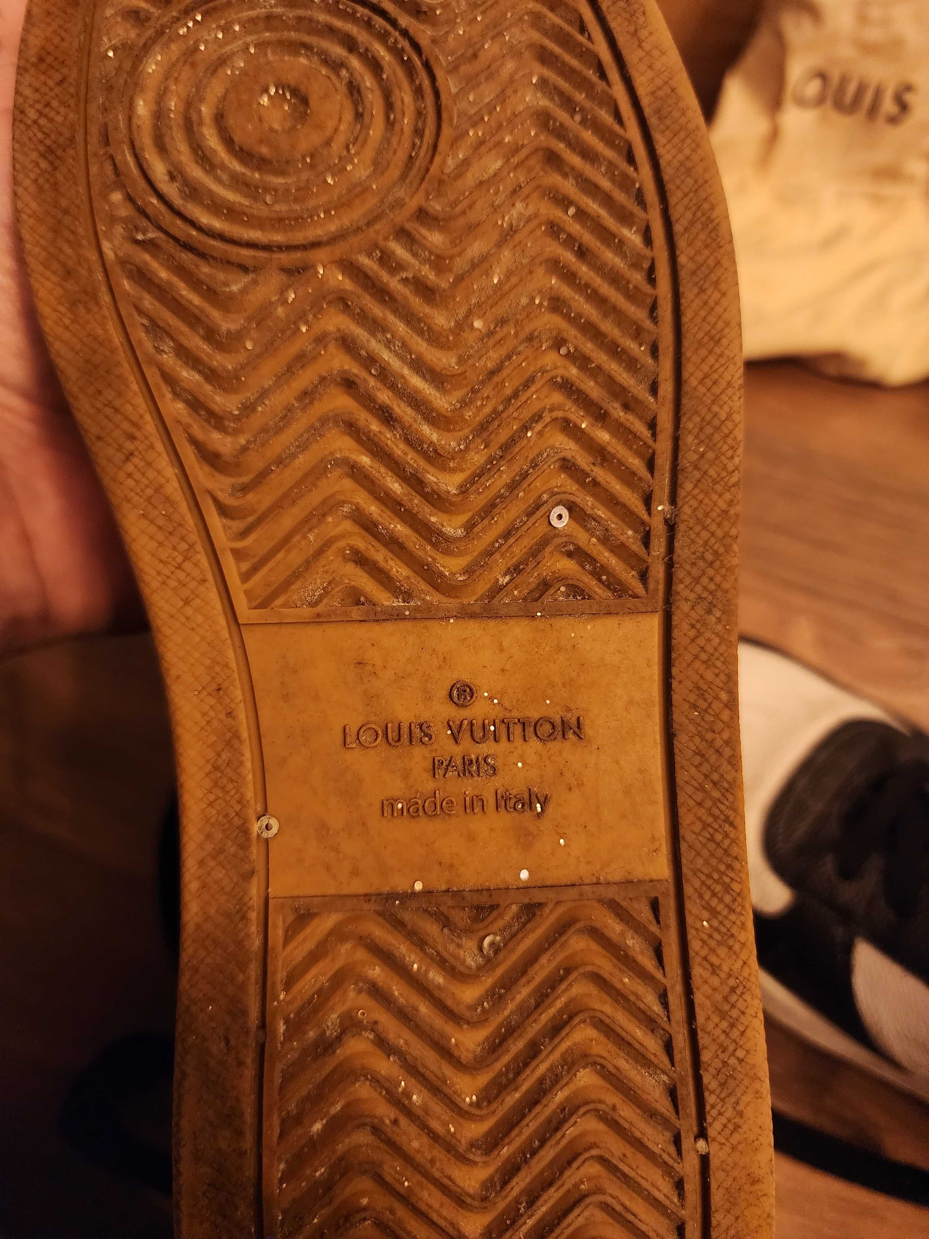 Tenis da louis viton preço para sair mesmo.