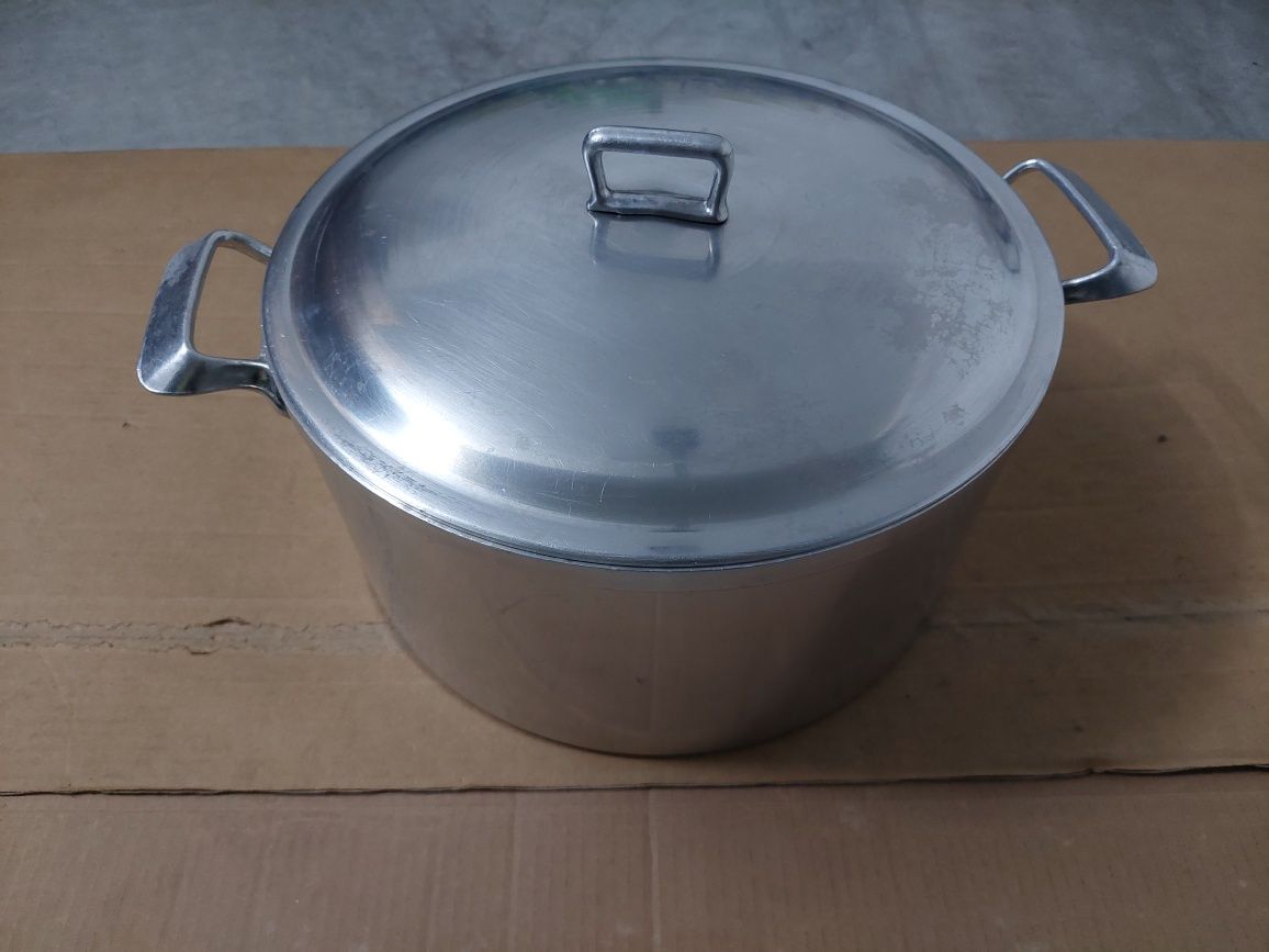 Panela Grande em Alumínio Fundido