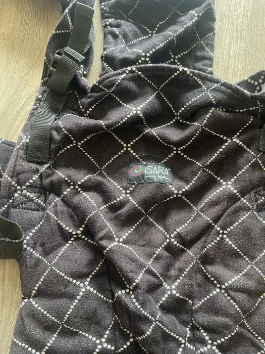Isara The One (Diamond Black)  em caixa