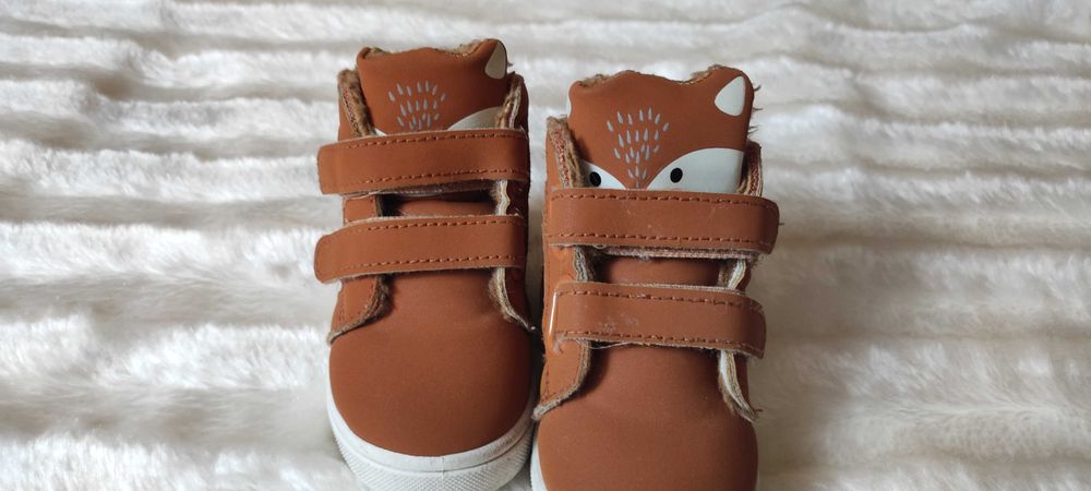 Buty zimowe dziecięce Sinsay r. 20