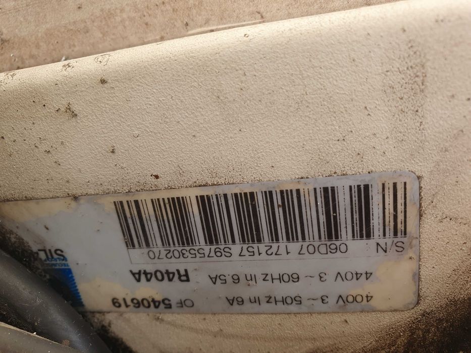 2 motores exteriores para câmaras frigoríficas.