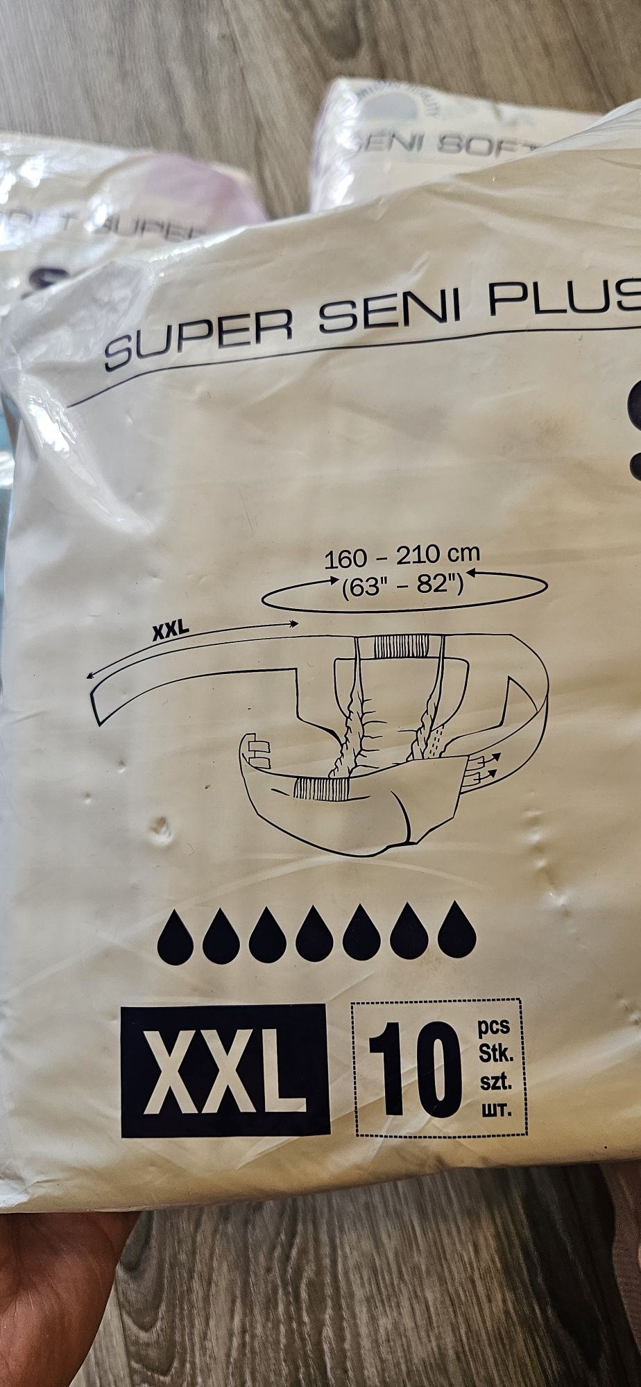 Super Seni Plus (chłonność 7/9 kropelek) to oddychające pieluchomajtki