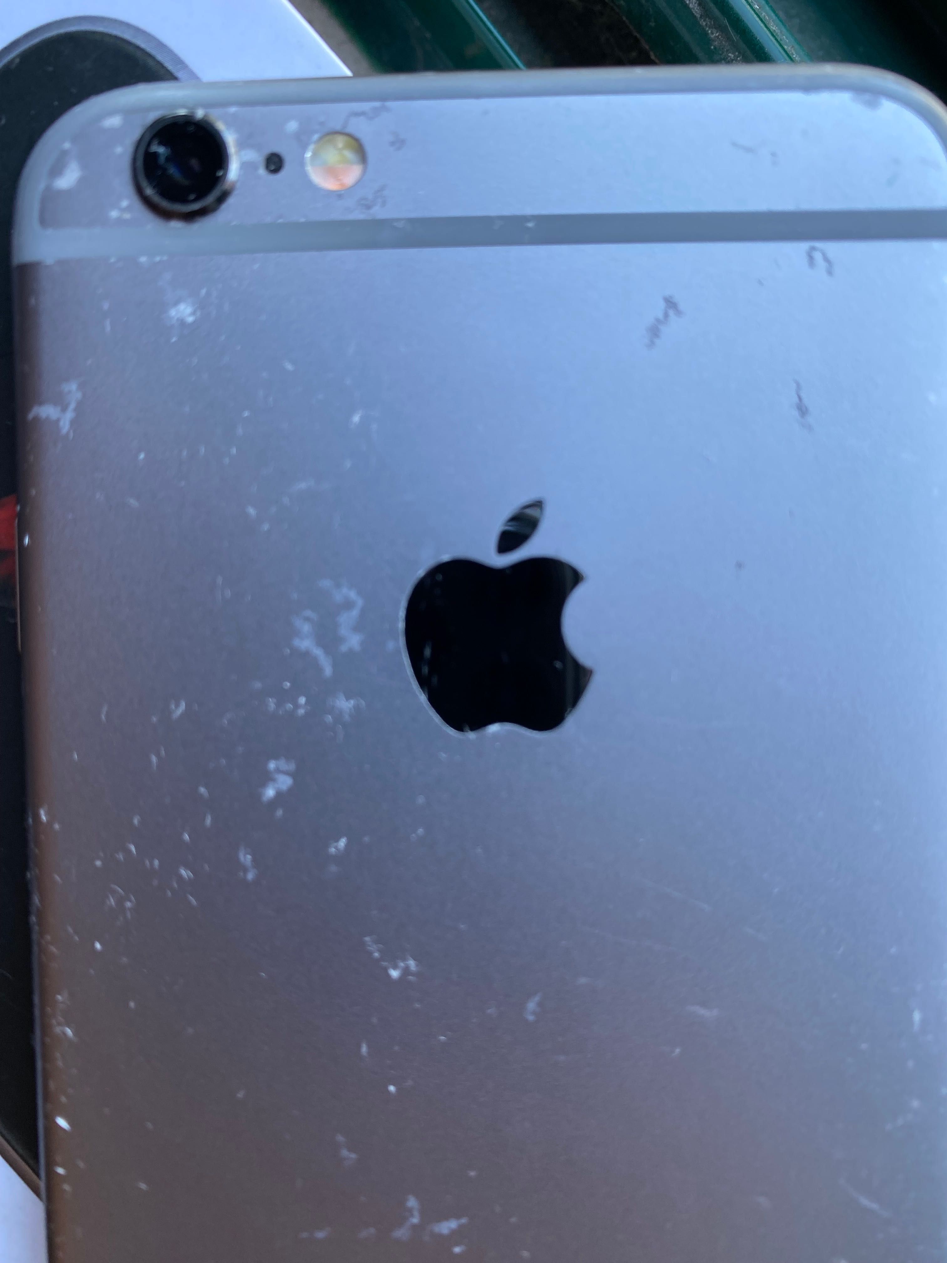 iPhone 6s  usado para desocupar