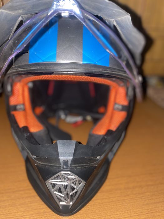 Шолом для любителей мотоциклов