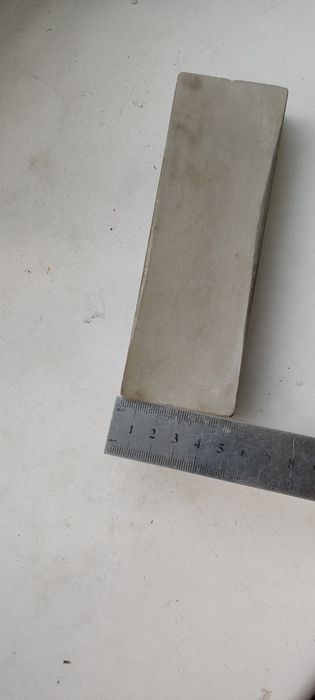 Натуральный затчной камень фирма Нортон США Queer Creeck