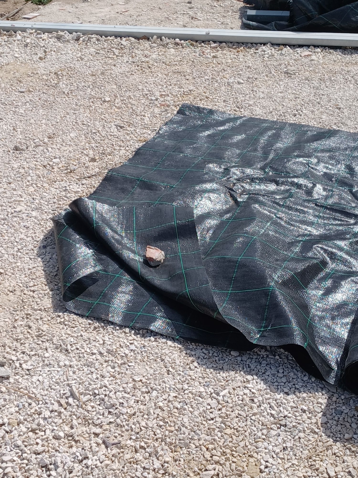 Tela ocultação anti ervas,  para proteção e corta vento 50m X 3.20m