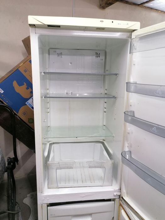 Холодильник Доставка.