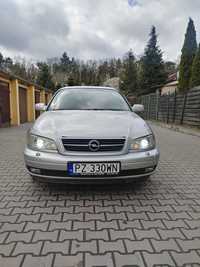 Opel Omega 2.2 benzyna