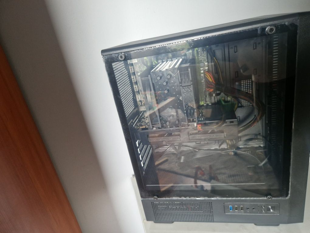 komputer 12 rdzeni 24 wątki 32gb ram ddr4