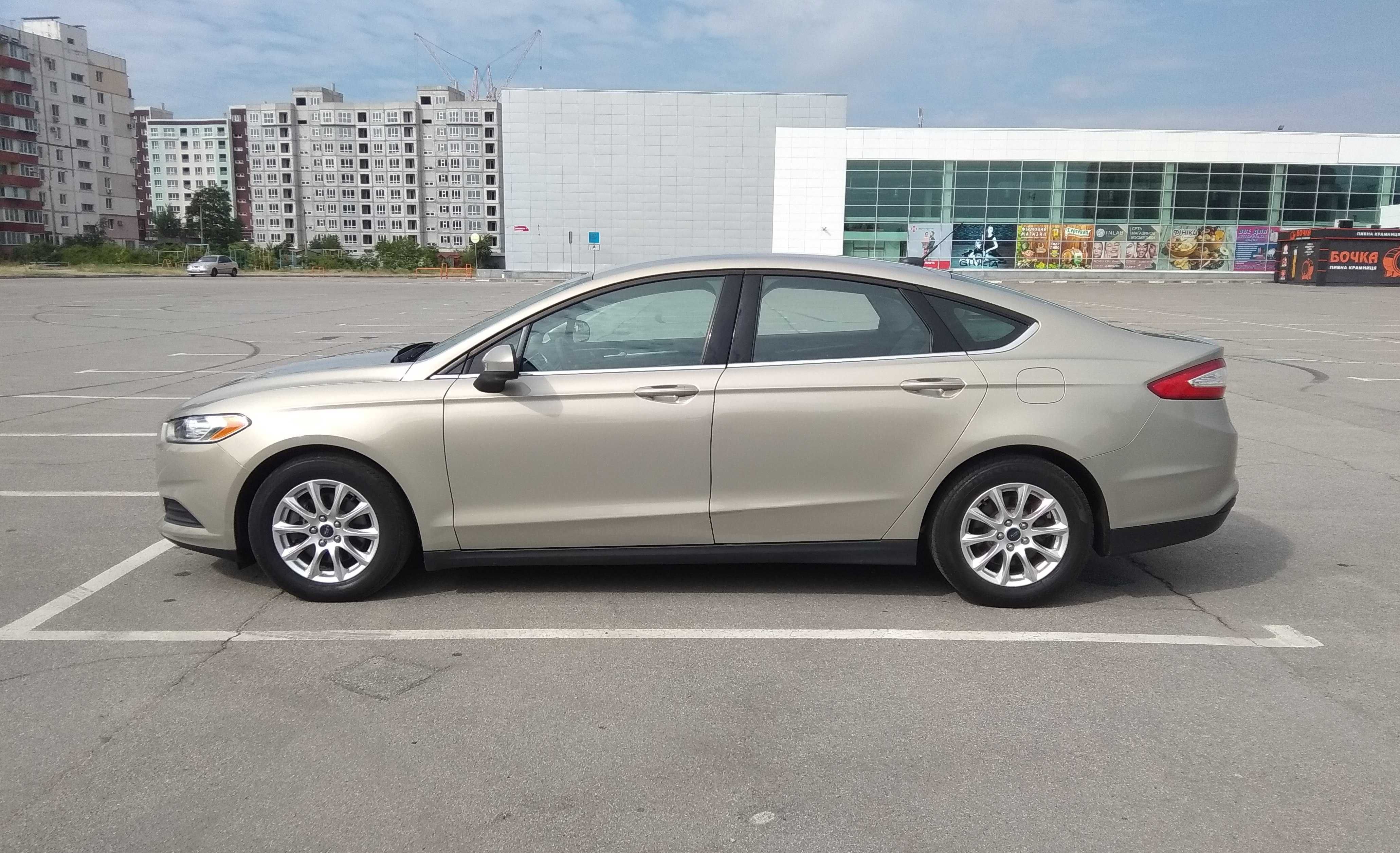 Ford Fusion 2,5 2015г.