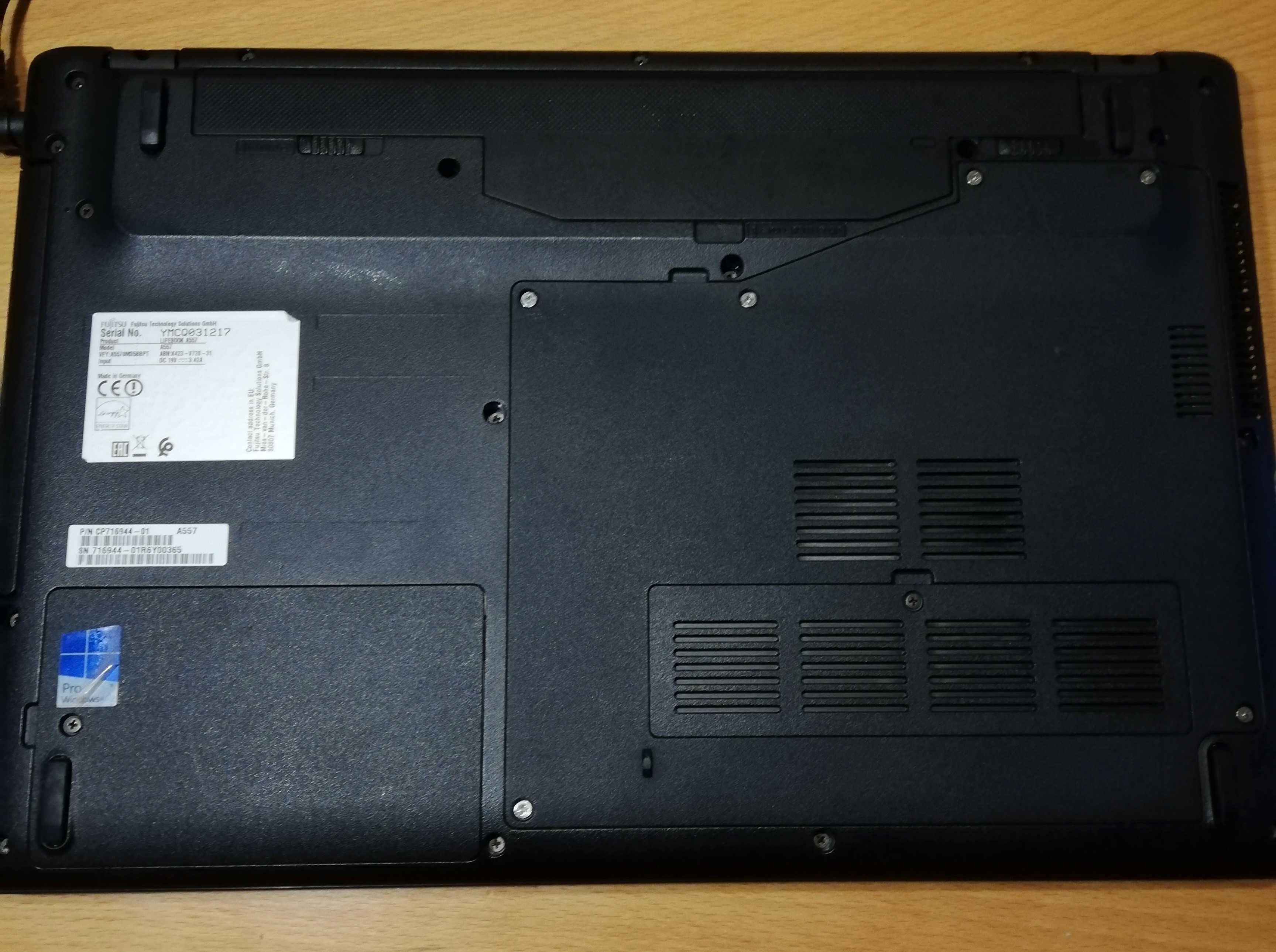 Portátil Fujitsu Lifebook A557 - i5 / 8G / SSD 460GB