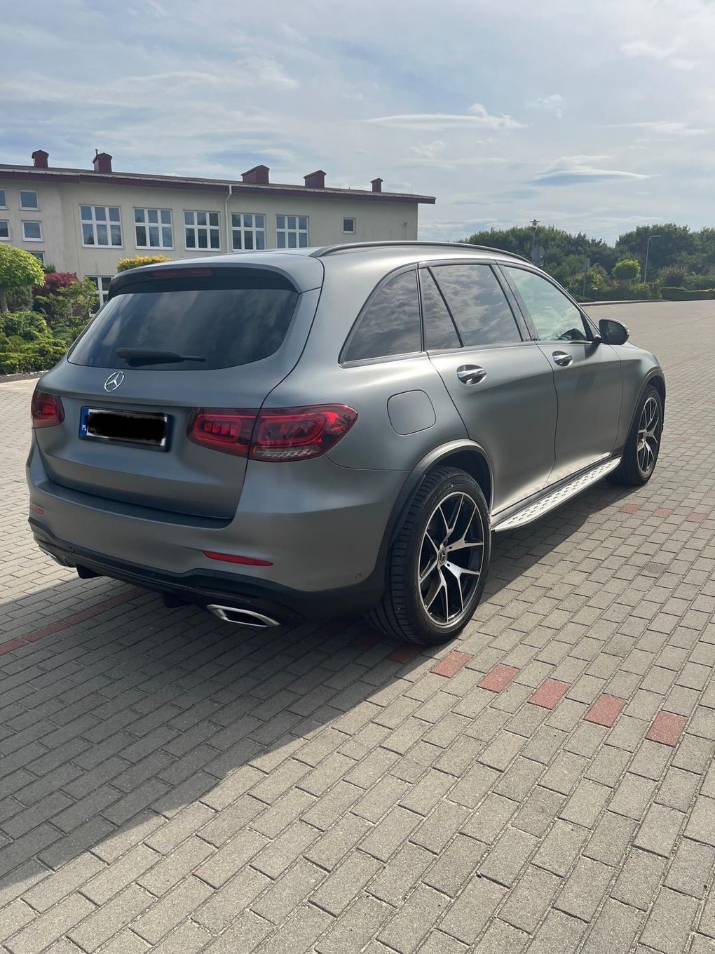 Mercedes-Benz GLC Mercedes - Benz GLC 400 D, linia AMG