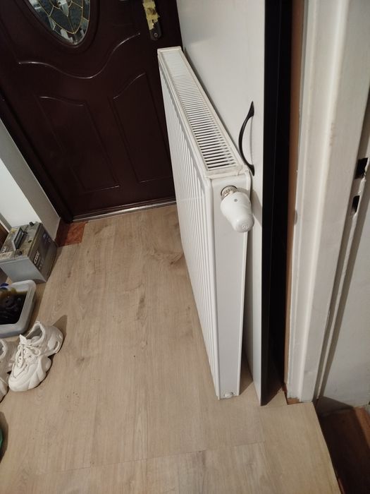 Grzejnik 80x90wys. Nie używany prawie
