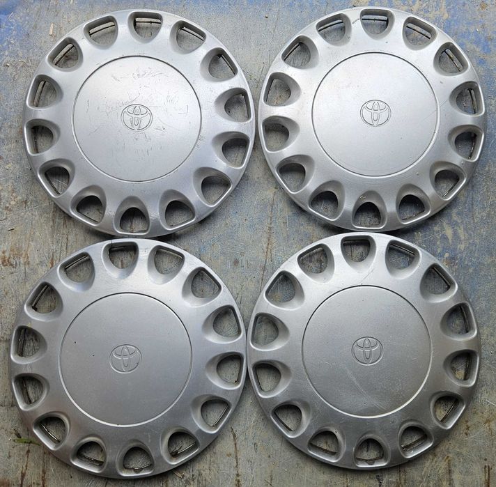 Kołpaki Toyota Yaris I (P1) 14" 14 cali - komplet 4szt. - oryginalne