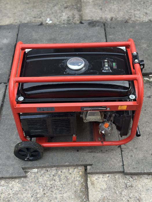 Генератор Herkules 3500 es, газовий карбюратор