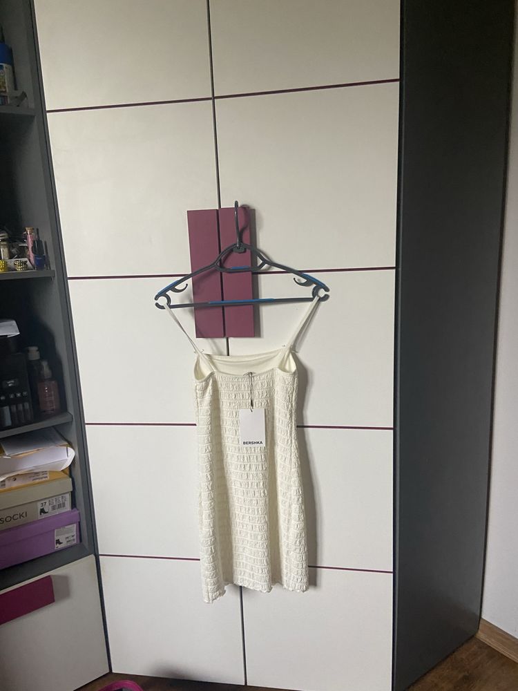 Biała sukienka z kokardkami Bershka M Viral Coquette Hit Nowa