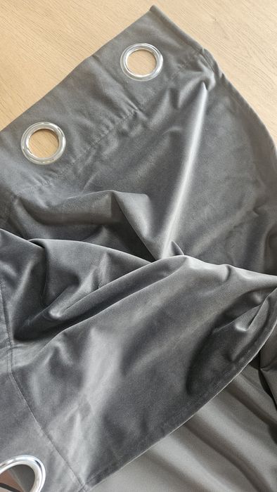 Zasłony welurowe zaciemniające Inspire Tony  Leroy Merlin jak Ikea