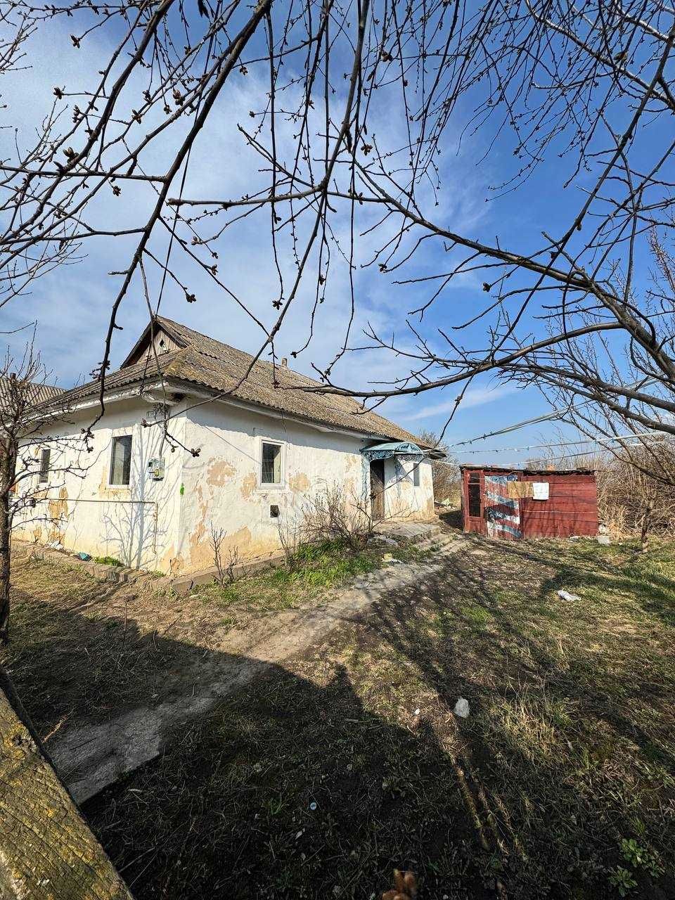 Продаж будинку та 25сот. с. Пирогівці Хмельницької обл.