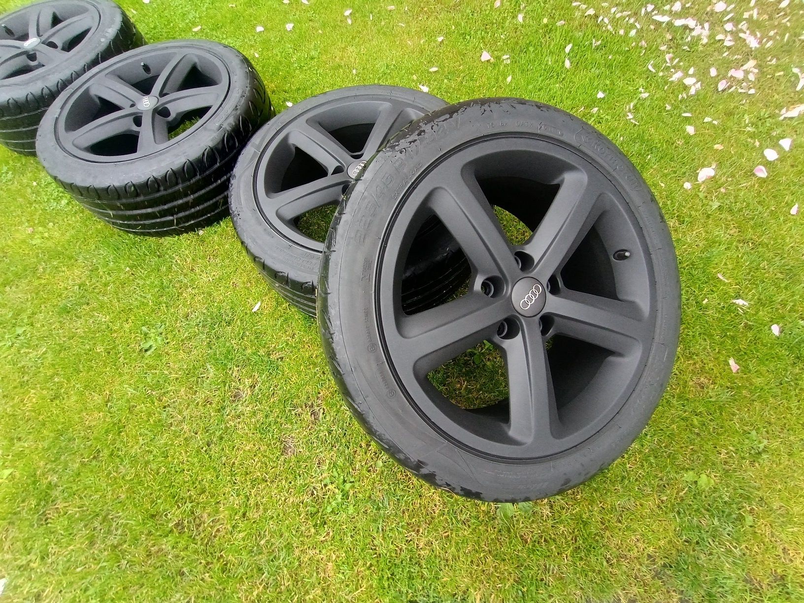 Alufelgi 17 5x112 Audi A3 8p A4 A6  VW komplet Oem 225/45/17"