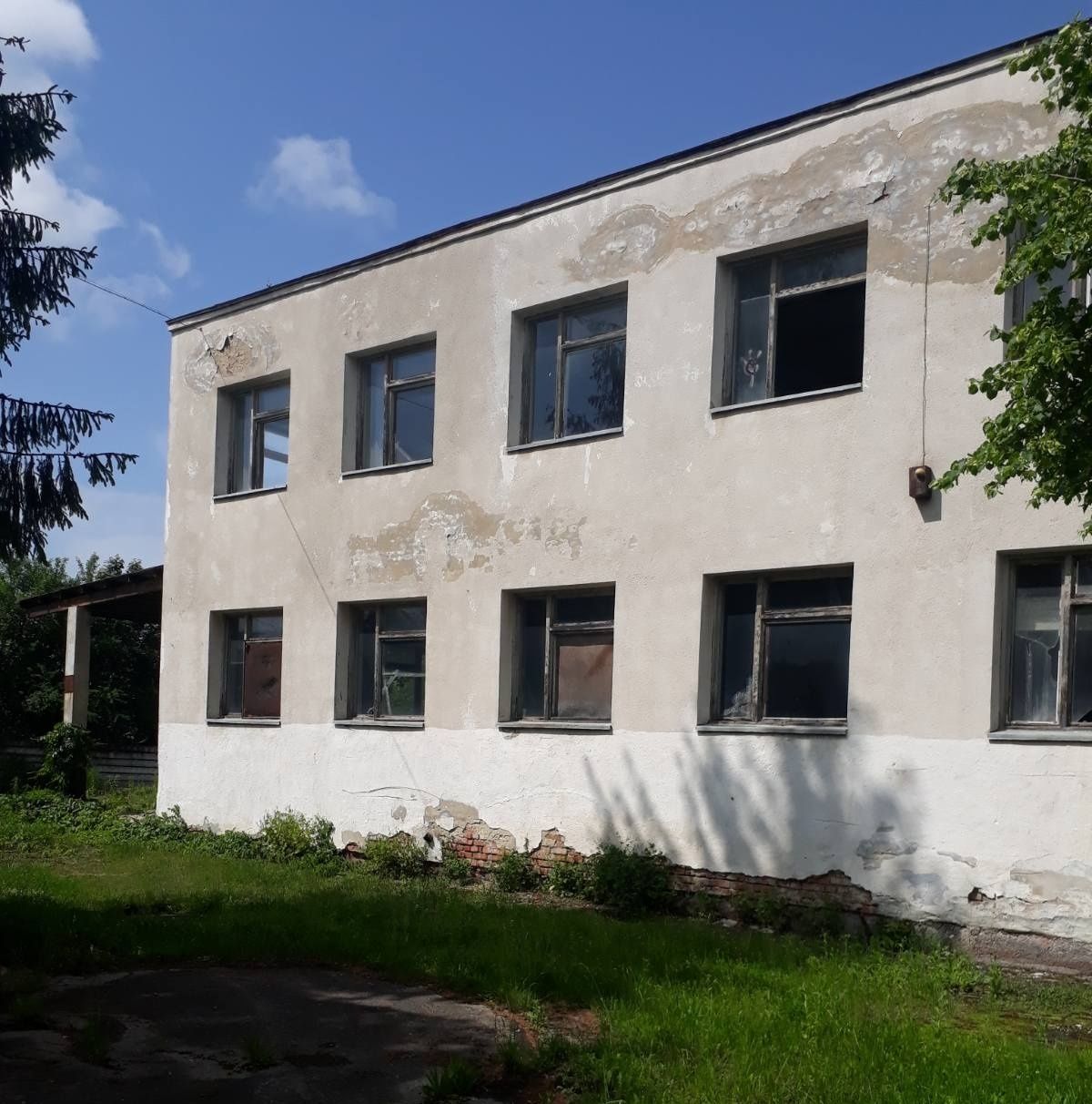 Продаж виробничого приміщення поблизу м.ІваноФранківськ
