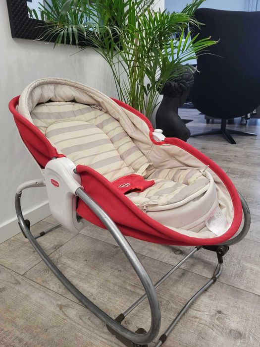 Leżaczek, bujaczek, kołyska