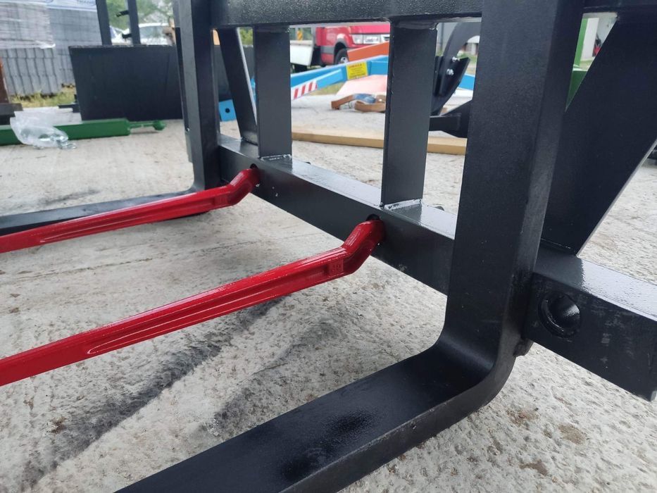 paleciak na tura euroramka - udźwig 3 t. Transport