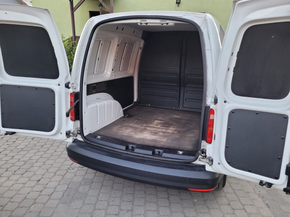 Volkswagen Caddy III lift 2015r klimatyzacja