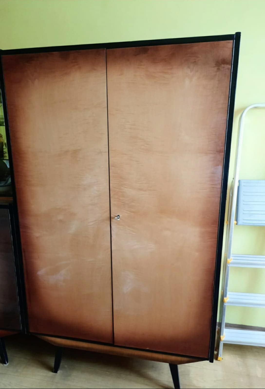 Zestaw meble komoda szafa prl vintage wysoki połysk