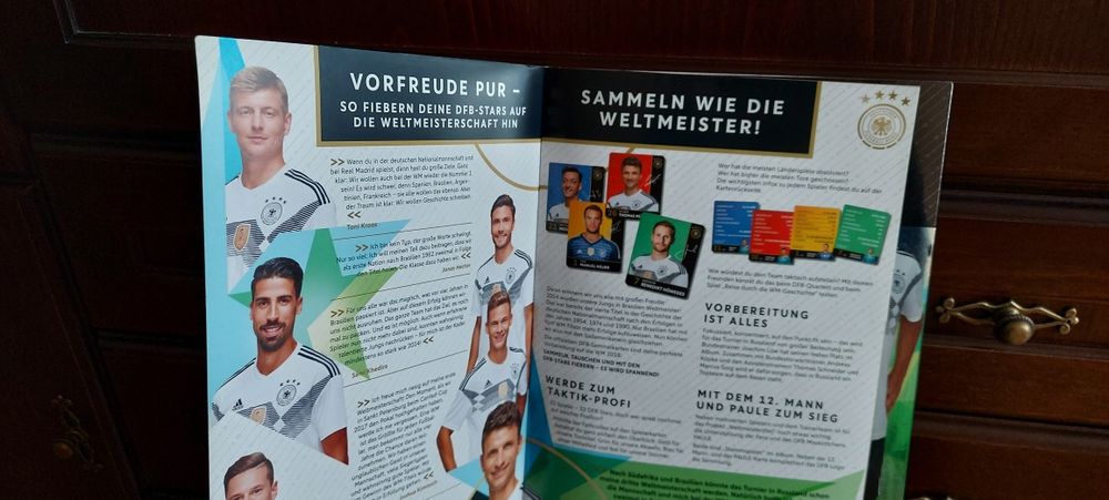 DFB  - Album kolekcjonerski 2018