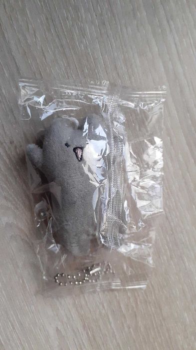 Peluche porta chaves pendurar gato cinzento comprido