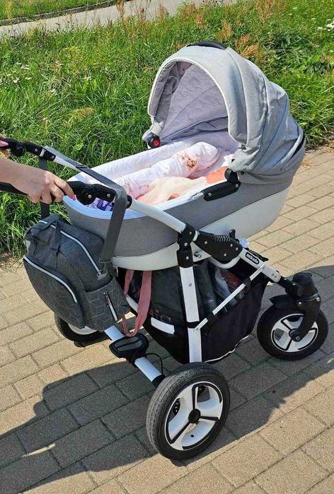 Sprzedam wózek Mikado 3w1