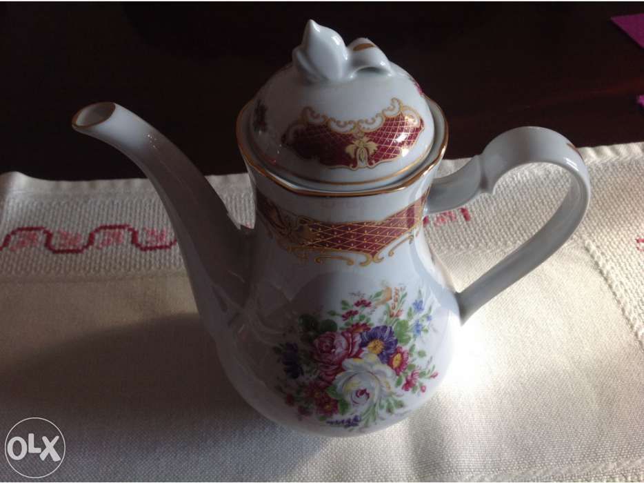 Conjunto de café, porcelana Limoges PF