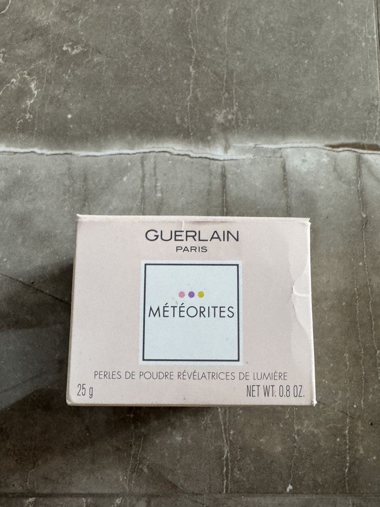 Puder w kulkach Guerlain Light
