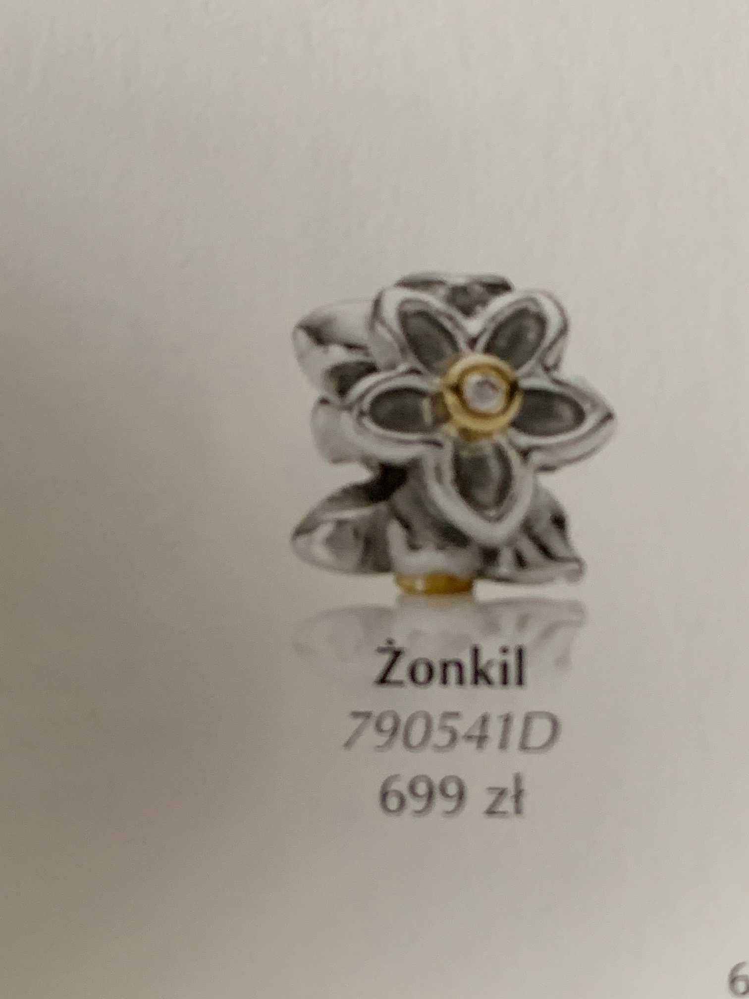 Oryginalny charms Pandora 790541D Żonkil