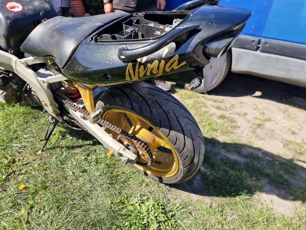 Kawasaki Ninja na części