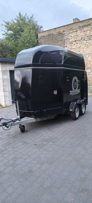 Przyczepa konska bookmanka koniowoz na dwa konie 2000dmc