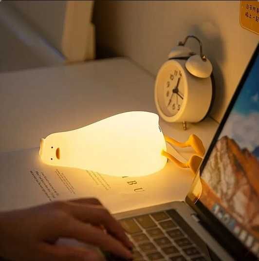 Lampka nocna LED miękka silikonowa kaczka USB dotykowa przyciemnianie