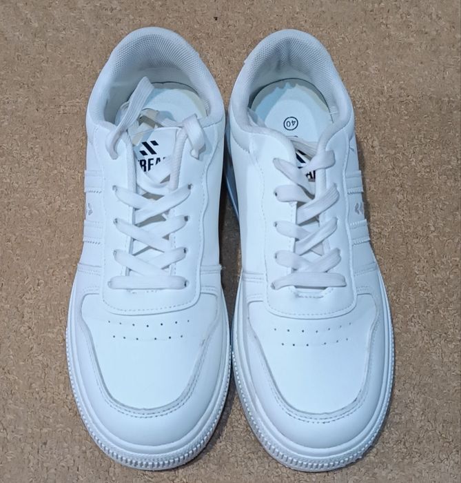 Кросівки жіночі білі 40 розмір