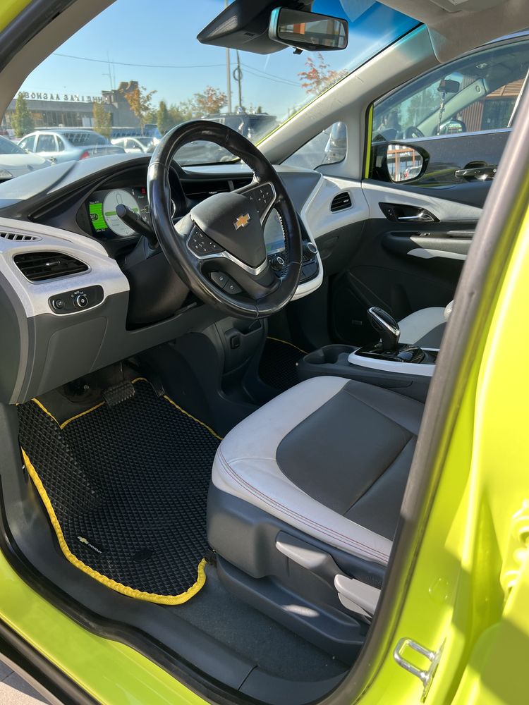 Chevrolet Bolt EV Premier