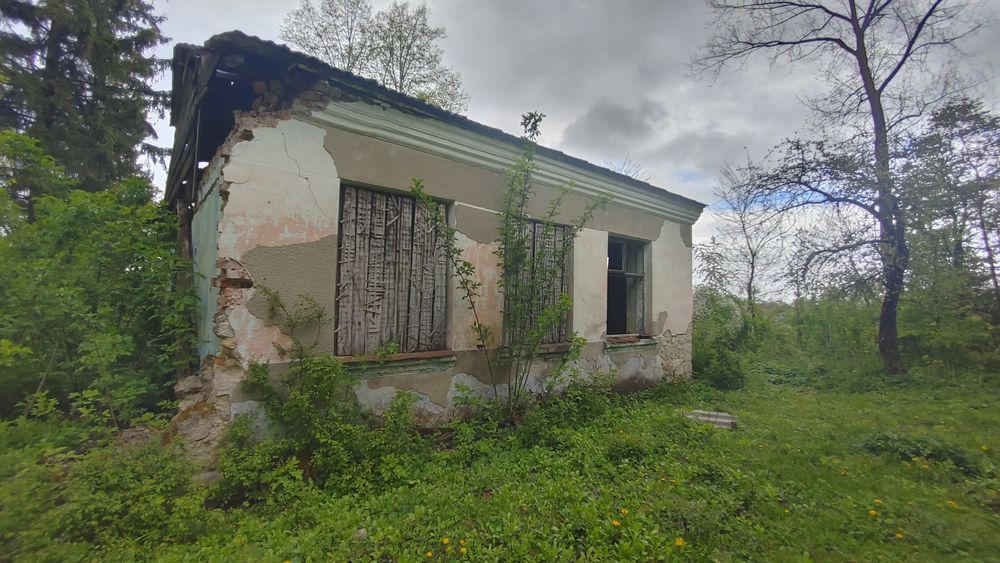 Нежитлове приміщення будівля будинок село Глинна