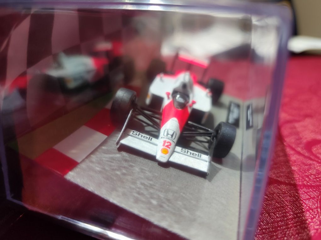 Carro F1 Senna McLaren MP4/4 1988 NOVO