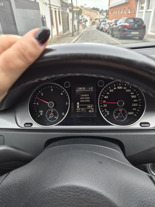 VOLKSWAGEN Passat 16 TDI confortline