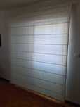 2 cortinados beiges