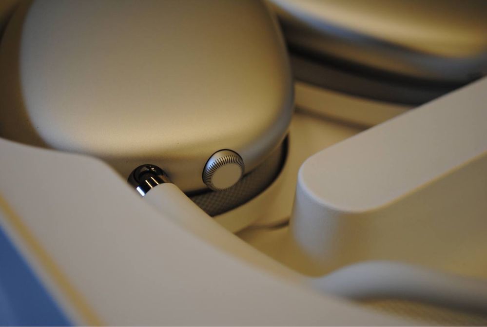 Used Apple AirPods Max Silver (MGYJ3)