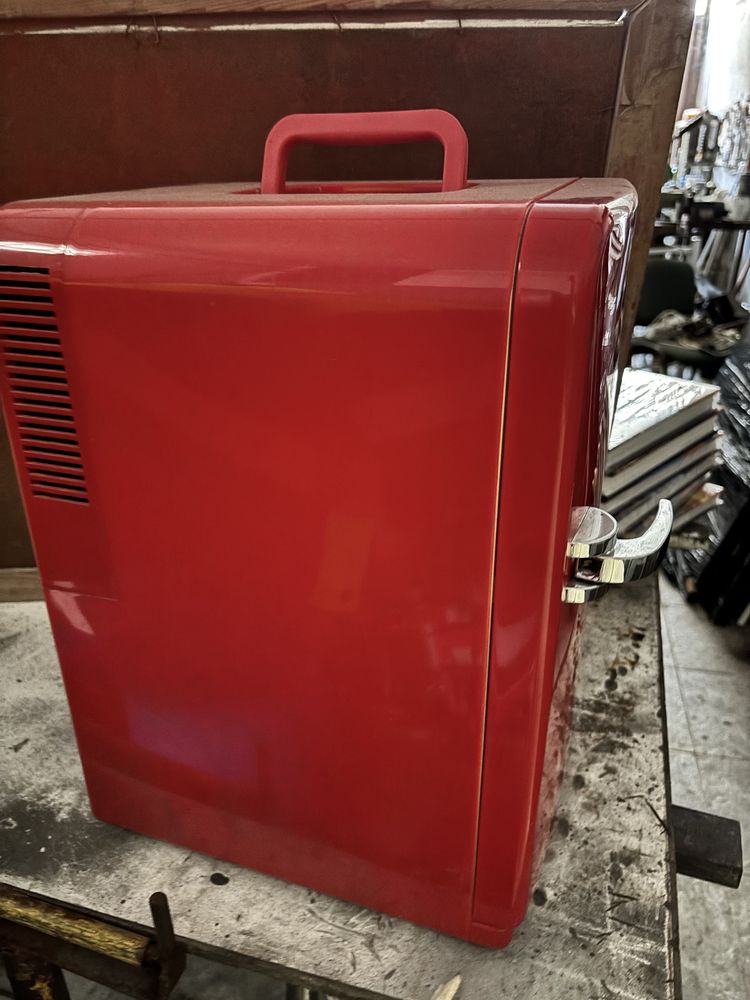 Frigorifico Intertronic pequeno