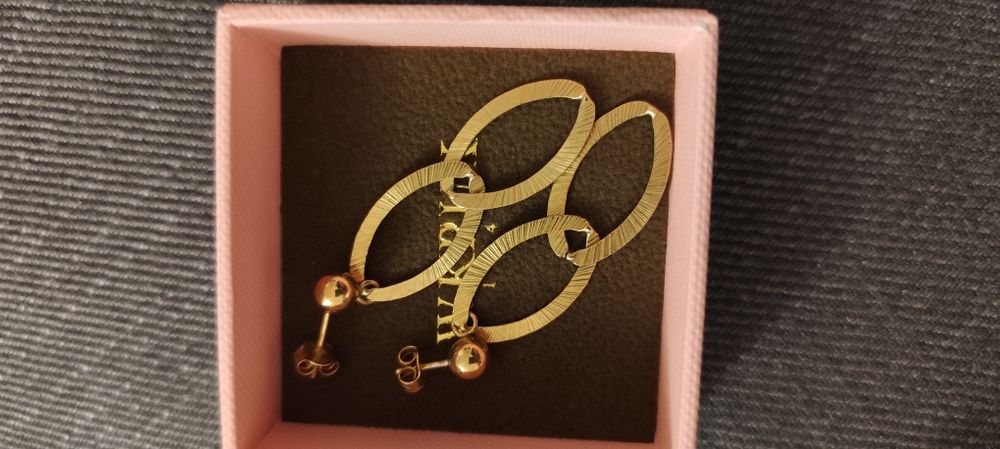 Kolczyki srebrne pozłacane długie KRUK
Indeks: SSX/KS381Z