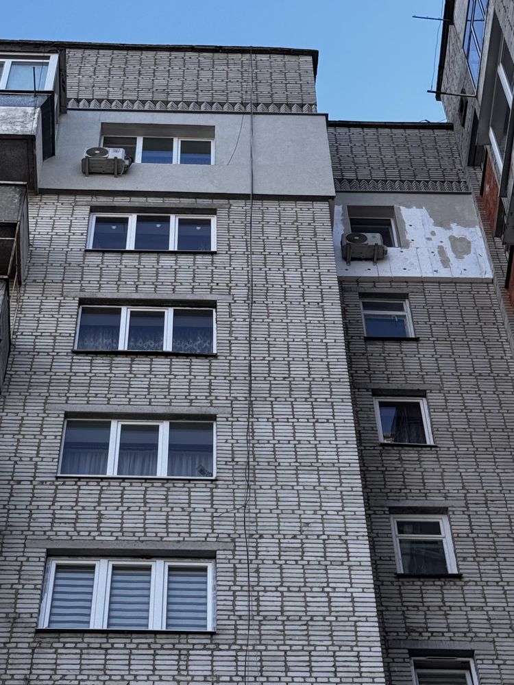 Висотні роботи Утеплення квартир, фасадів, балконів .Альпіністи